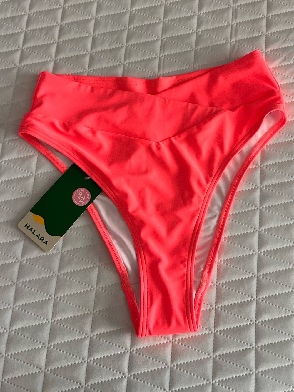 “NWT” Halara Highwaist Bikini Bottom